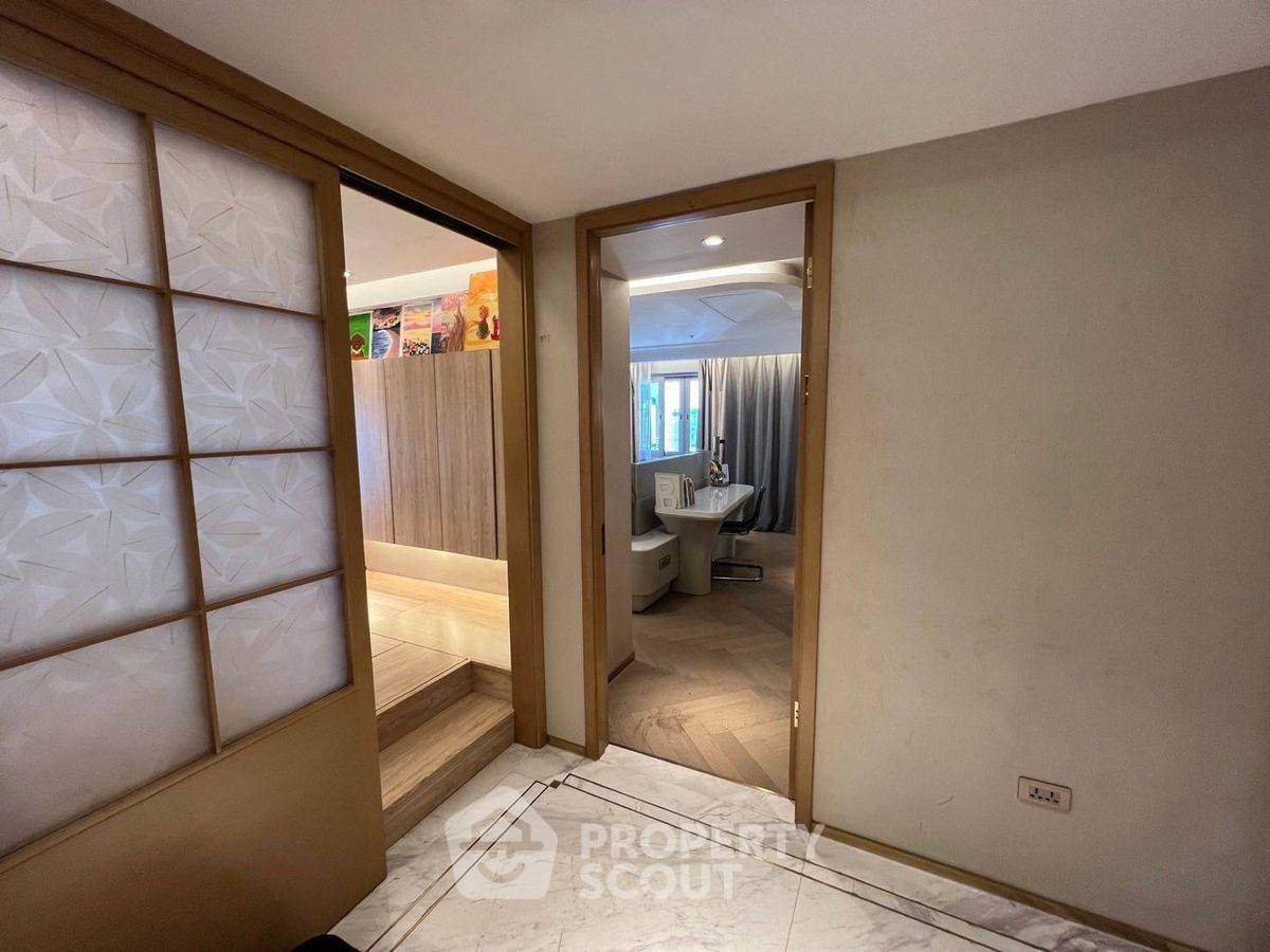 รูป คอนโด 3-ห้องนอน ที่ เลอ รัฟฟิเน่ สุขุมวิท 24 คอนโดมิเนียม ใกล้ BTS พร้อมพงษ์ (ID 2284459) - รูปที่ 15/17
