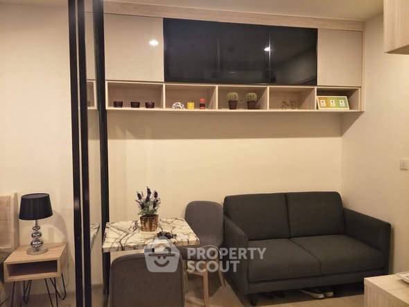 picture 1-BR Condo at Life Asoke near ARL Makkasan (ID 2792087) - 3/11