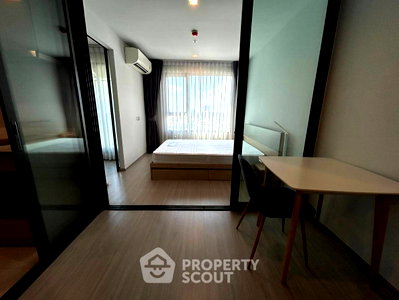 Condos for rent : High-Floor 1-BR 35 Sqm Condo At Life Ladprao, BTS Ha Yaek Lat Phrao 100m (ID 1702046)