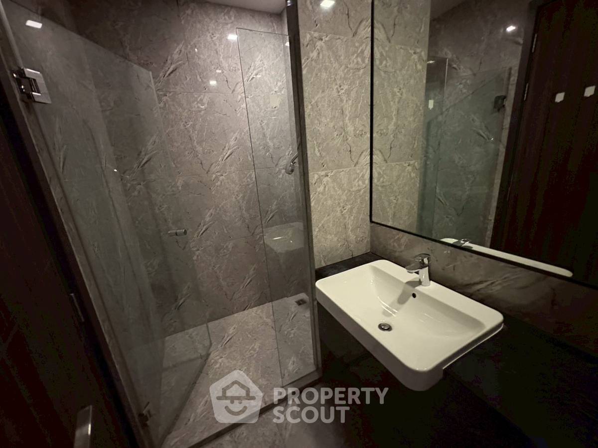 picture 1-BR Condo In Ashton Asoke, 70m To MRT Sukhumvit, 33 Sqm (ID 2910008) - 6/8