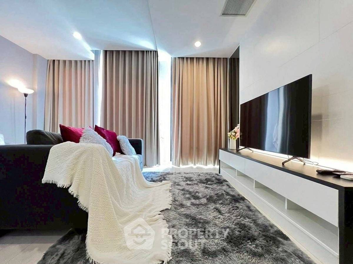 picture 1-BR Condo at Noble Ploenchit near BTS Phloen Chit (ID 2094992) - 2/5