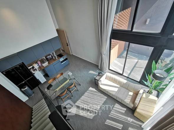 picture 2-BR Condo at The Lofts Silom near BTS Surasak (ID 2913146) - 4/9