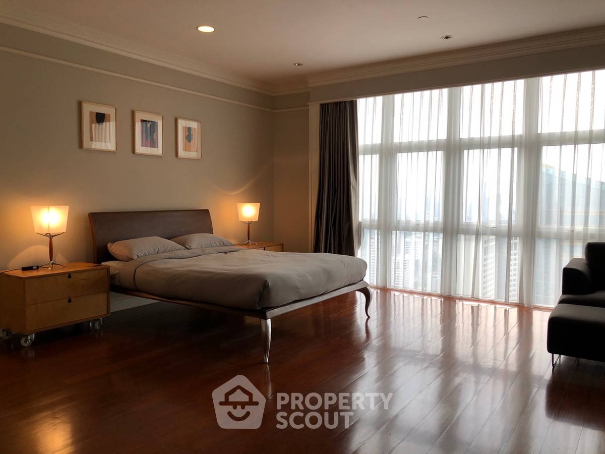 picture 4-BR Condo at Las Colinas near BTS Asok (ID 566147) - 24/40