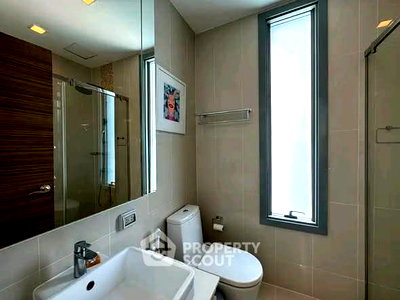 คอนโดให้เช่า : คอนโด 2-ห้องนอน ที่ คิว อโศก ใกล้ MRT เพชรบุรี (ID 2775702)