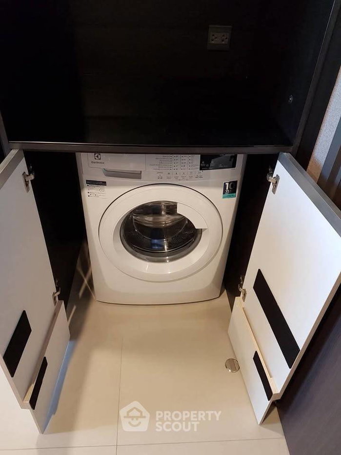 picture 1-BR Condo at The Edge Sukhumvit 23 near MRT Sukhumvit (ID 2601248) - 11/13