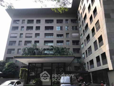 2-BR Condo at The Seed Musee Sukhumvit 26 near BTS Phrom Phong (ID 883655)