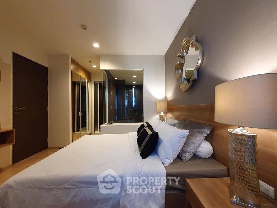 รูป คอนโด 1-ห้องนอน ที่ ริธึ่ม สาทร ใกล้ BTS สะพานตากสิน (ID 2811239) - รูปที่ 6/10