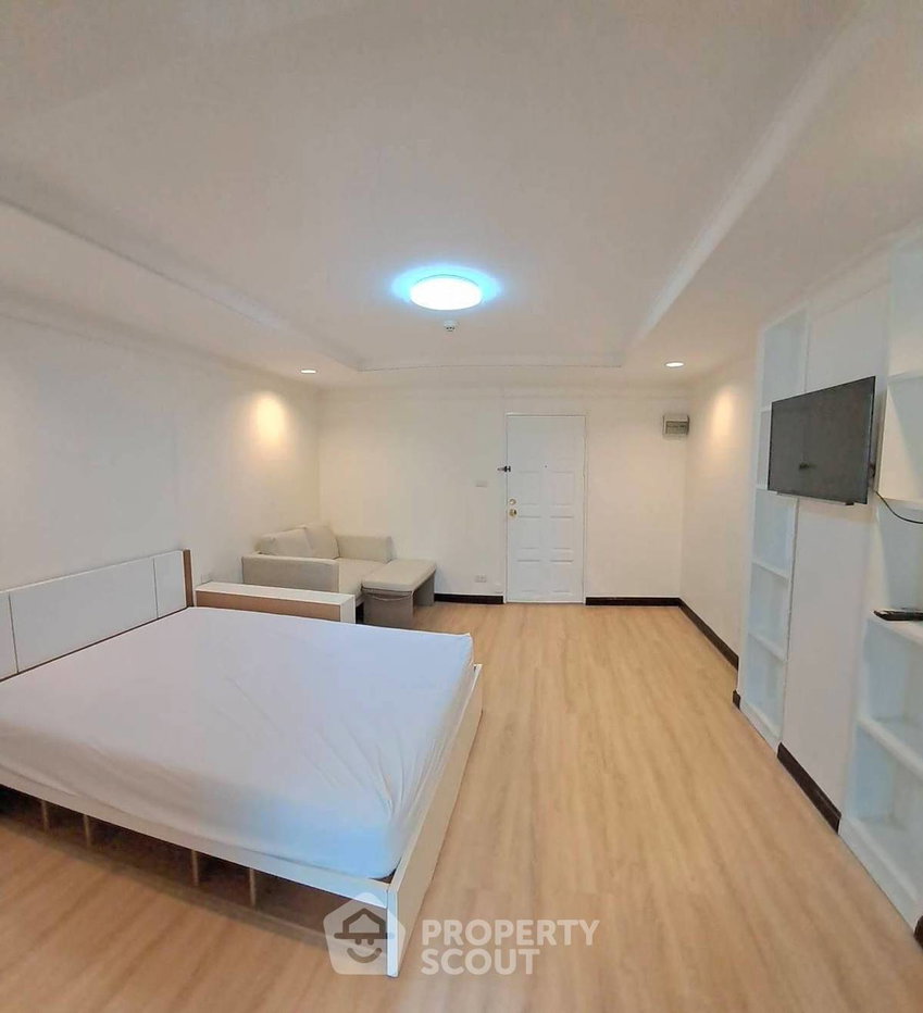 รูป คอนโด 1-ห้องนอน ที่ ประตูน้ำ เพรสตีจ คอนโดมิเนียม ใกล้ BTS พญาไท (ID 2078909) - รูปที่ 2/8