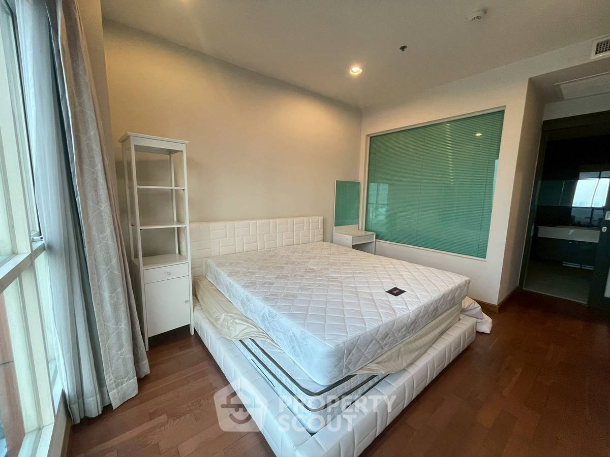 รูป คอนโด 1-ห้องนอน ที่ ดิ แอดเดรส ชิดลม ใกล้ BTS ชิดลม (ID 2848105) - รูปที่ 4/8