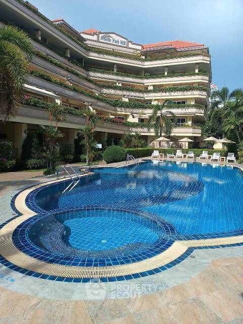 picture 3-BR Condo at Nordic Park Hill close to Phratamnak (ID 1798402) - 16/19