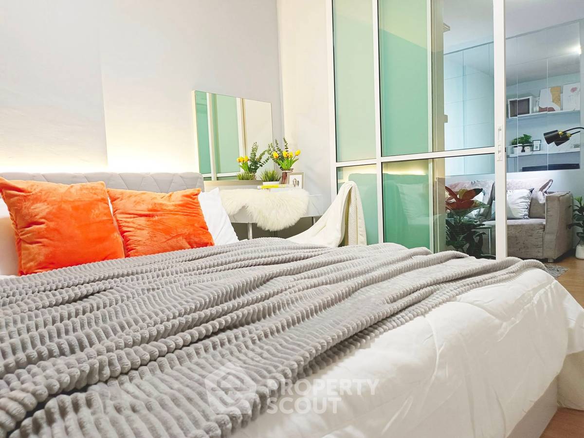 picture 1-BR Condo at D Condo Ramkhamhaeng near ARL Ramkhamhaeng (ID 2060797) - 3/7
