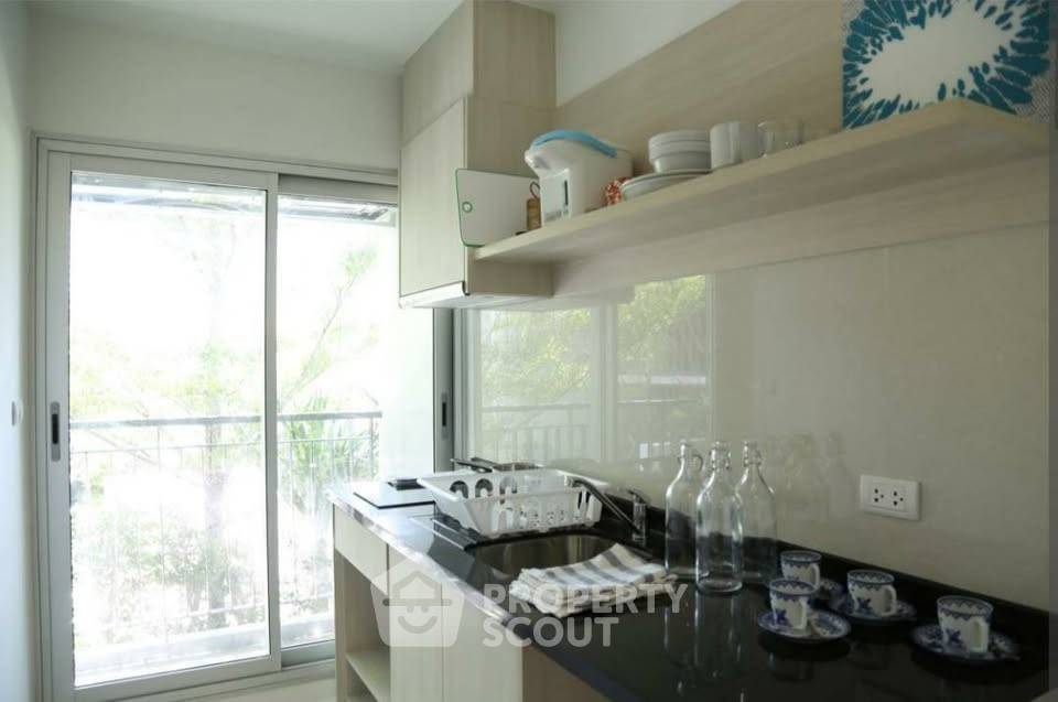 picture 1-BR Condo at Rhythm Sathorn-Narathiwas near BTS Chong Nonsi (ID 2956481) - 4/5