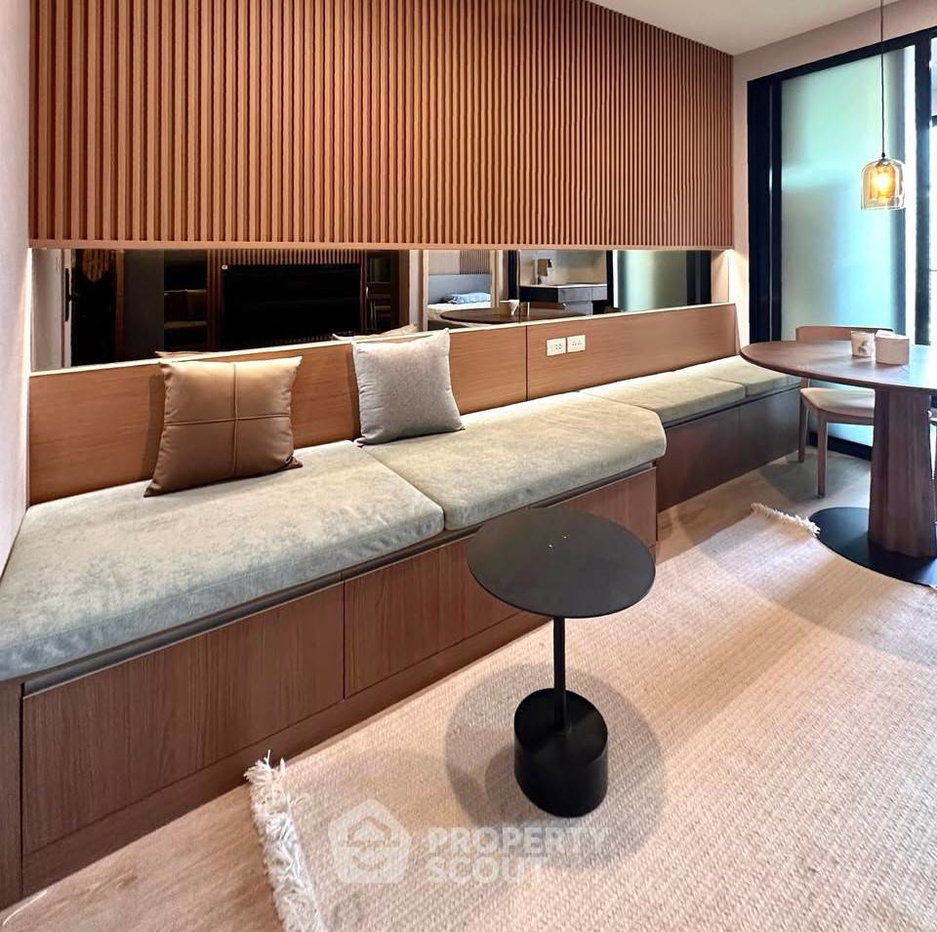 picture 1-BR Condo at Nue District R9 near MRT Phra Ram 9 (ID 2692160) - 2/8