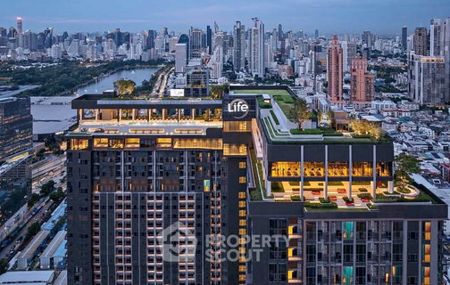 รูปภาพ คอนโด 1 ห้องนอน ชั้น 15 ขนาด 32 ตร.ม. ใน LIFE Rama 4 - Asoke ใกล้ MRT Queen Sirikit 400 ม. (ID 2879631)