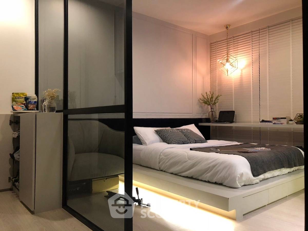 picture Studio Condo at Rhythm Asoke near MRT Phra Ram 9 (ID 2735495) - 7/9