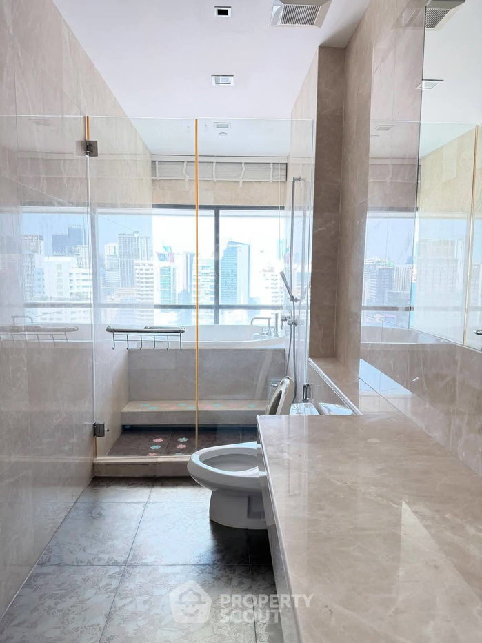 รูป คอนโด 3-ห้องนอน ที่ เลอ รัฟฟิเน่ สุขุมวิท 39 คอนโดมิเนียม ใกล้ BTS พร้อมพงษ์ (ID 2633112) - รูปที่ 12/13