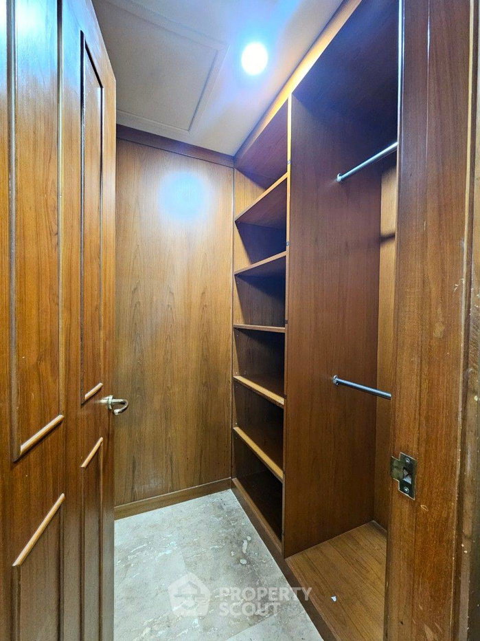 รูป คอนโด 1-ห้องนอน ที่ ออลซีซั่น แมนชั่น คอนโดมิเนียม ใกล้ BTS เพลินจิต (ID 2603239) - รูปที่ 11/11