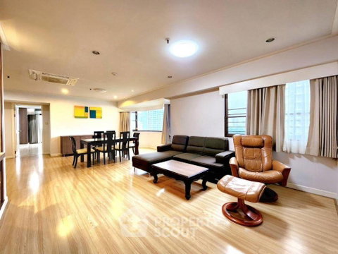 คอนโด 2-ห้องนอน ที่ บ้านสวนเพชร คอนโดมิเนียม ใกล้ BTS พร้อมพงษ์ (ID 1211260)