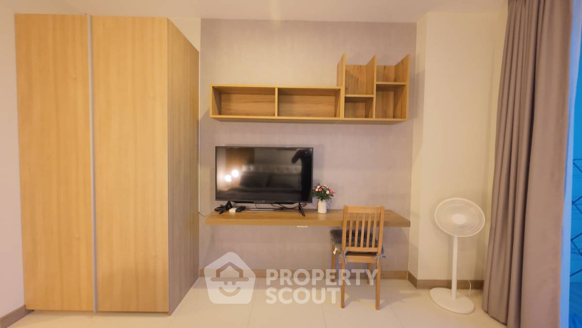 รูป คอนโด 1 ห้องนอน 32 ตร.ม. ชั้น 35 ที่ The Riviera Wongamat ใกล้แหลมแท่น (ID 1917937) - รูปที่ 2/6