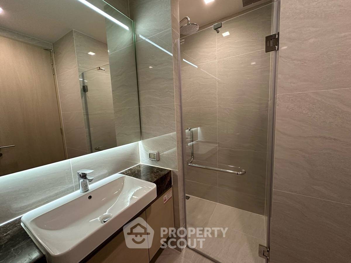 picture 2-BR Condo at Noble State 39 near BTS Phrom Phong (ID 2952586) - 8/13