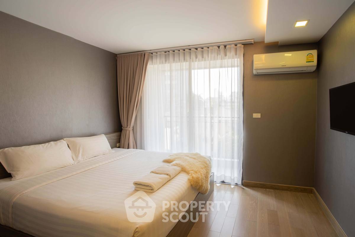 picture 1-BR Condo at Dazzle Sukhumvit 7 near BTS Nana (ID 1475130) - 6/13