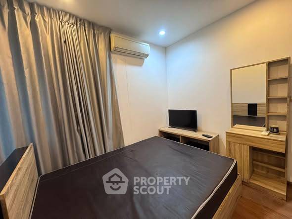 picture 2-BR Condo at Ideo Q Chula Samyan near MRT Sam Yan (ID 2393904) - 4/10