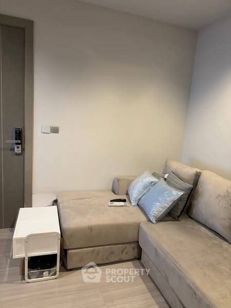 picture 1-BR Condo at Life Asoke - Rama 9 near MRT Phra Ram 9 (ID 2337749) - 2/7