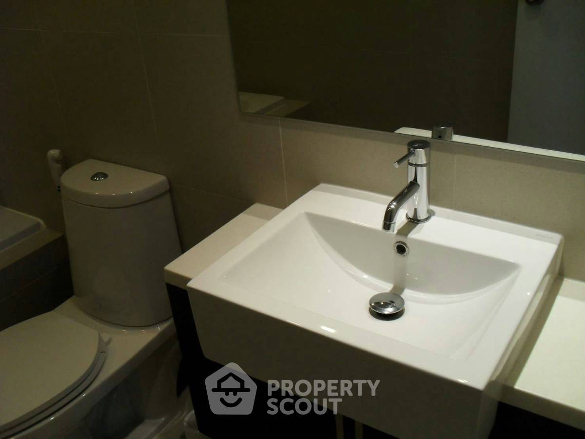 picture 1-BR Condo In Noble Remix, 100m To BTS Thong Lor 📍 (ID 886256) - 2/5