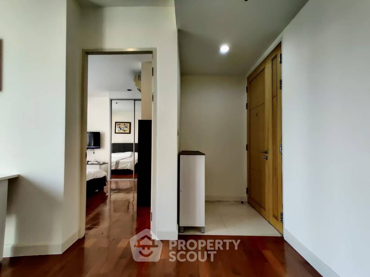 picture 1-BR Condo at Baan Siri 31 Condominium near MRT Sukhumvit (ID 513834) - 12/18