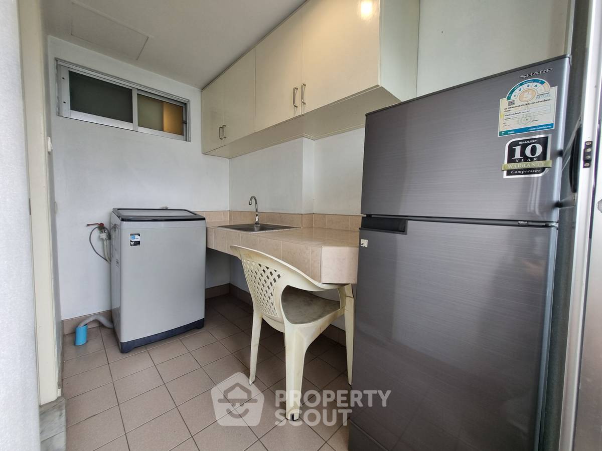 รูป คอนโด 1-ห้องนอน ที่ ลุมพินีเพลส สาทร ใกล้ BTS เซนต์หลุยส์ (ID 2059710) - รูปที่ 3/5