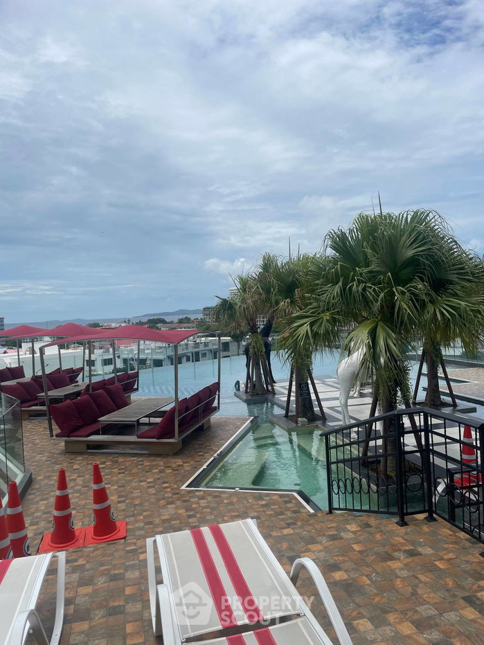 รูป คอนโด 1 ห้องนอน ราคาน่าสนใจ The Riviera Ocean Drive ใกล้หาดจอมเทียน (ID 2295157) - รูปที่ 1/31