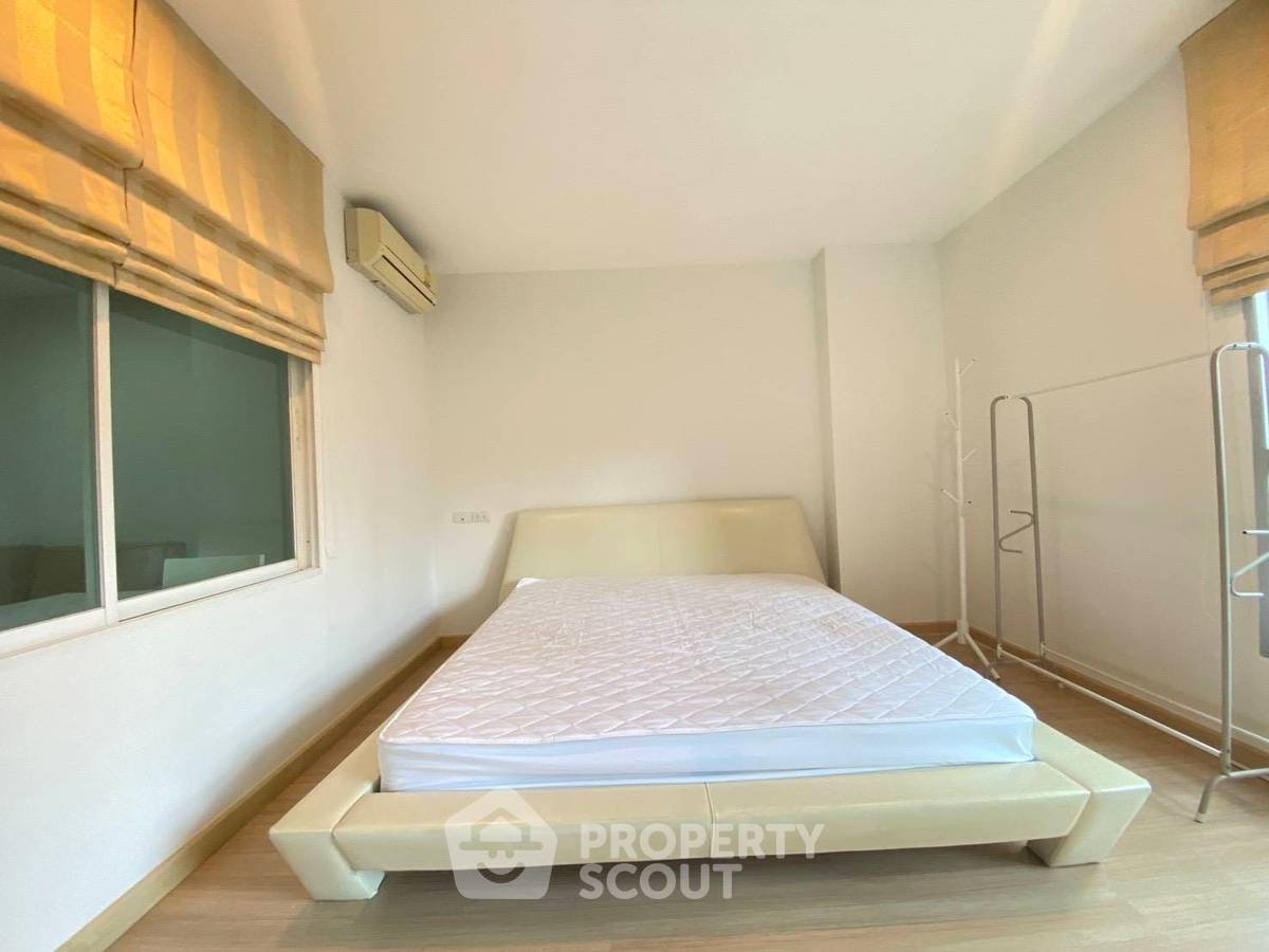 รูป คอนโด 1 ห้องนอน 48 ตร.ม. ที่ Life @ Sathorn 10 ใกล้ BTS เซนต์หลุยส์ 100 ม. (ID 300499) - รูปที่ 6/9
