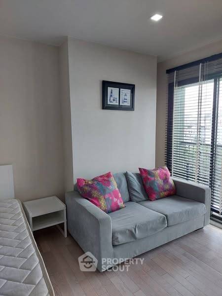 picture Studio Condo at Noble Solo close to Thong Lo (ID 2324640) - 1/8