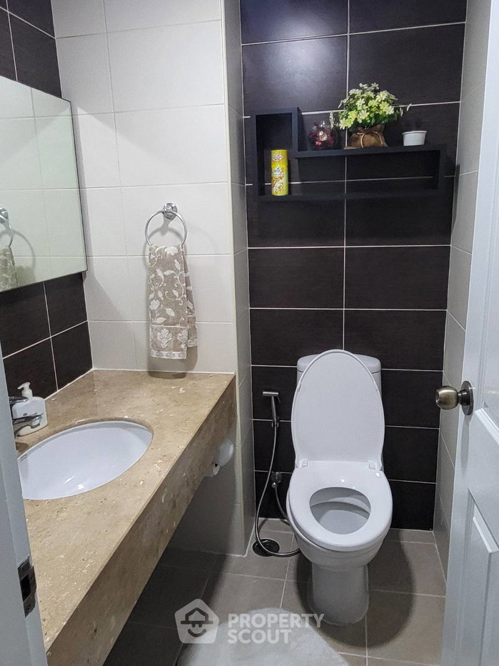 picture 2-BR Condo at Lumpini Suite Sukhumvit 41 near BTS Phrom Phong (ID 2959661) - 11/15
