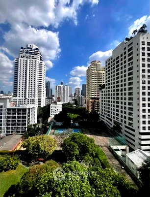 Condos for rent Nana Nuea Pier : 3-BR Condo at Tower Park near ARL Makkasan (ID 2719682)