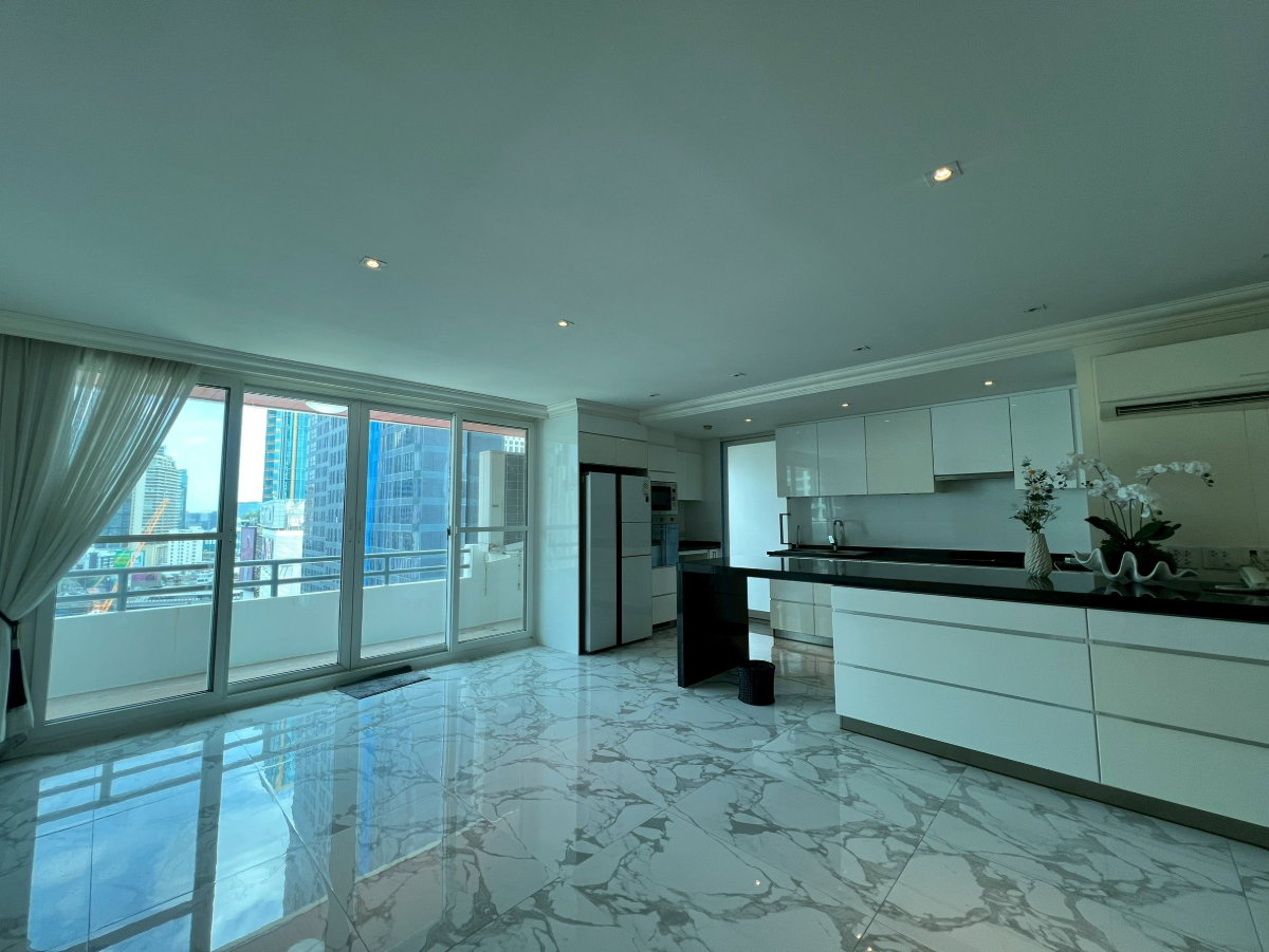 picture 3Bed Unit at Wattana Height near Terminal 21 - 5/30