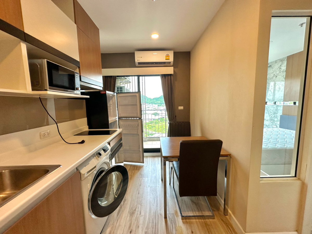 รูป ให้เช่า : Plus condo 1 ห้องนอน วิวทะเล - ตกแต่งสวย พร้อมเข้าอยู่ - 9,000 เท่านั้น - รูปที่ 8/19