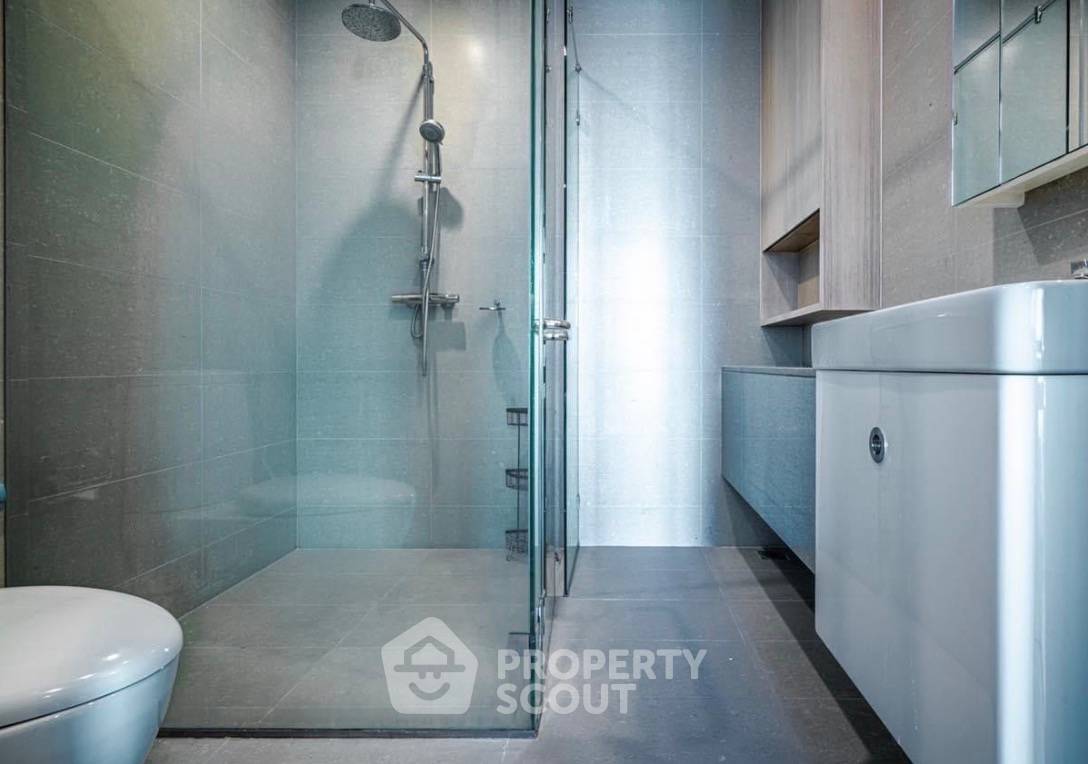 picture 1-BR Condo at Noble Ploenchit near BTS Phloen Chit (ID 2487629) - 11/11
