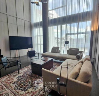 รูปภาพ 4-BR Condo at Penthouse Condominium 3 near BTS Ekkamai (ID 2535448)