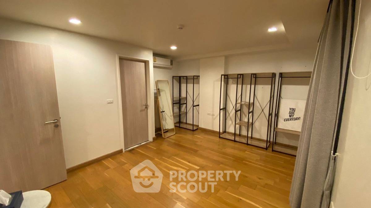 รูป คอนโด 1-ห้องนอน ที่ ดาวน์ทาวน์ 49 สุขุมวิท ใกล้ BTS พร้อมพงษ์ (ID 1527357) - รูปที่ 13/17