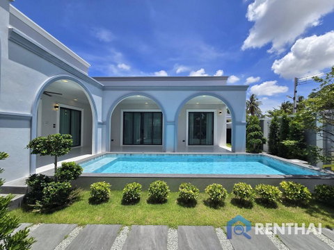 impressive modern classic home