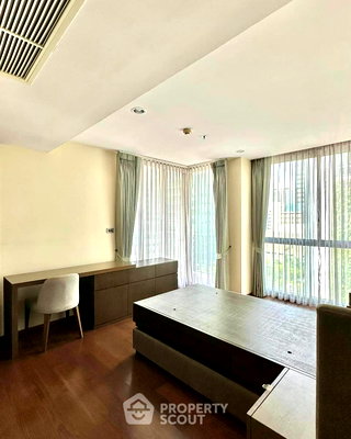 Condos for sale : 2-BR 90 Sqm Condo For Sale, The Hudson Sathorn 7, BTS Chong Nonsi (ID 1981417)