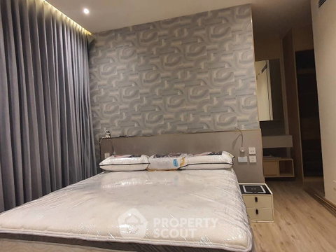 1-BR Condo At AROM WONGAMAT, 36th-Floor 57 Sqm (ID 2370245)