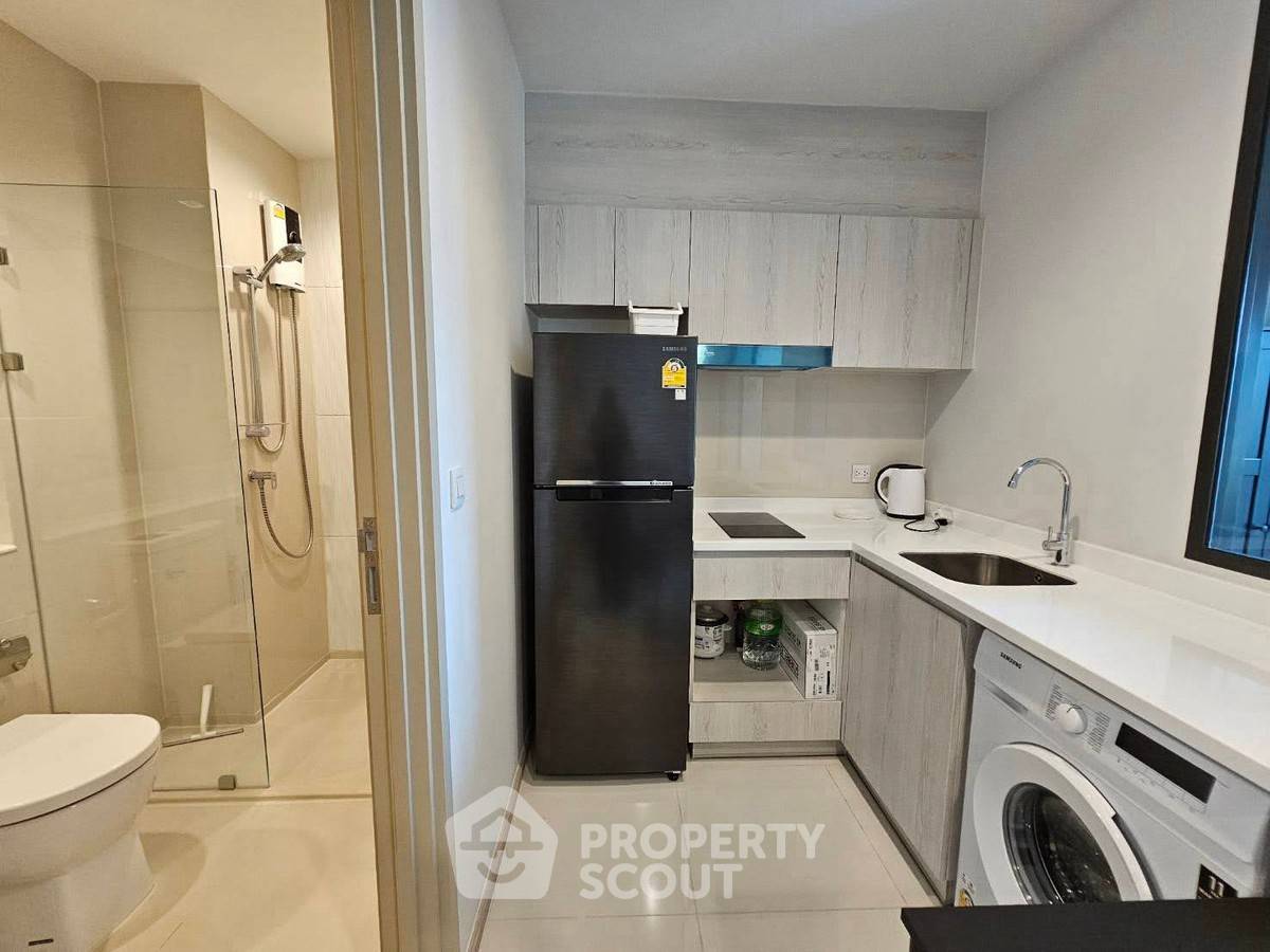 picture 1-BR Condo at Life One Wireless near BTS Phloen Chit (ID 2926692) - 8/12