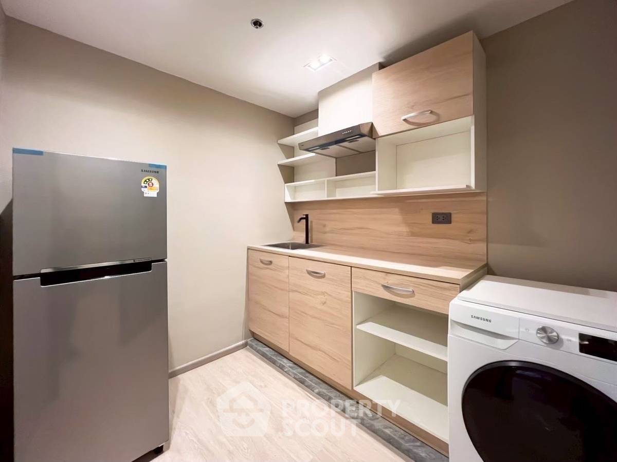 picture 2-BR Condo at Wittayu Complex near BTS Phloen Chit (ID 2744540) - 1/12