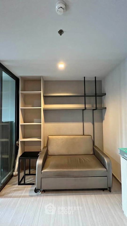 picture 1-BR Condo at Life Asoke - Rama 9 near MRT Phra Ram 9 (ID 2560915) - 1/12