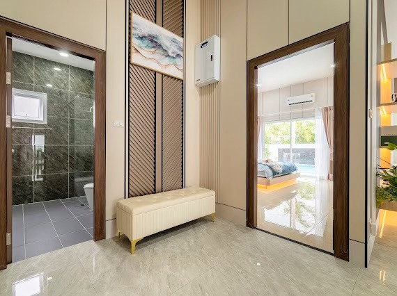 รูป Pool House for Sale Nong Pla Lai Pattaya Fully Furnished - รูปที่ 11/25