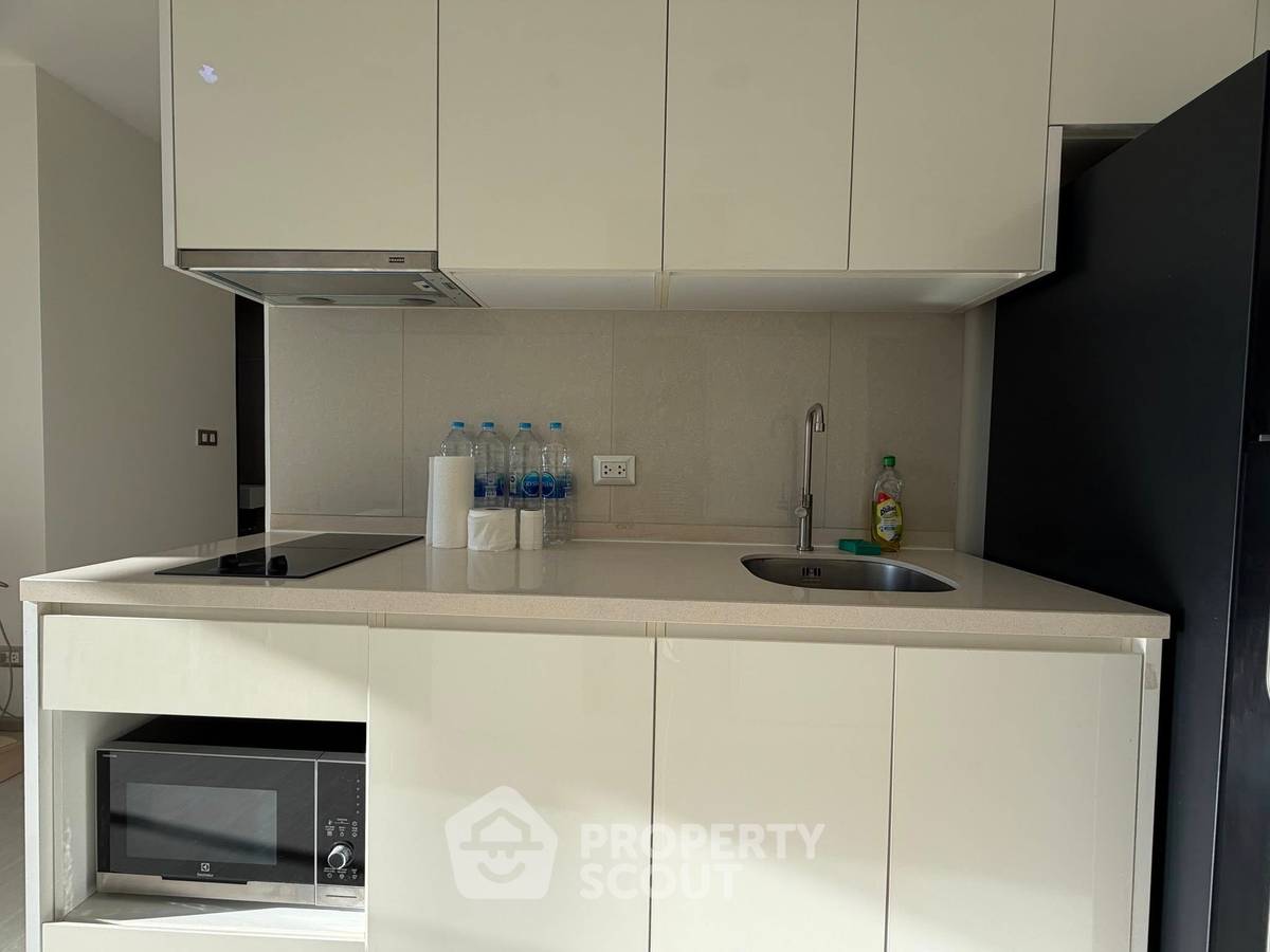 picture 1-BR Condo at Rhythm Sukhumvit 42 near BTS Ekkamai (ID 2720655) - 6/21