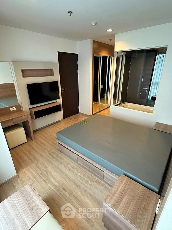 รูป คอนโด 1-ห้องนอน ที่ ริธึ่ม สาทร ใกล้ BTS สะพานตากสิน (ID 2775064) - รูปที่ 4/8