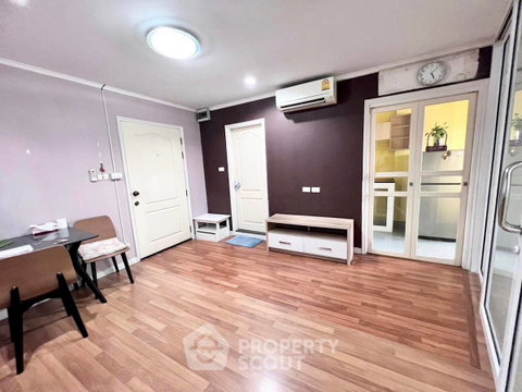 คอนโด 1-ห้องนอน ที่ ลุมพินีเพลส นราธิวาส 24 ใน ช่องนนทรี (ID 2060795)